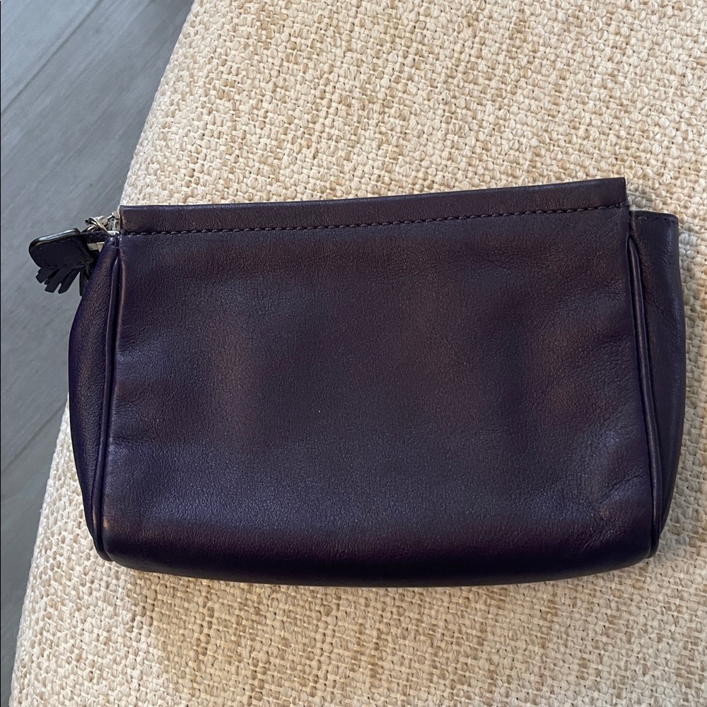 Coach Rare oversized Purple Leather Wristlet w tassles 8.5 x 5.5 x 2" - Picture 4 of 6